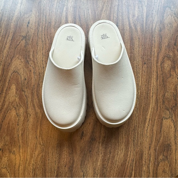 Wild Fable Platform Clogs - Picture 3 of 5